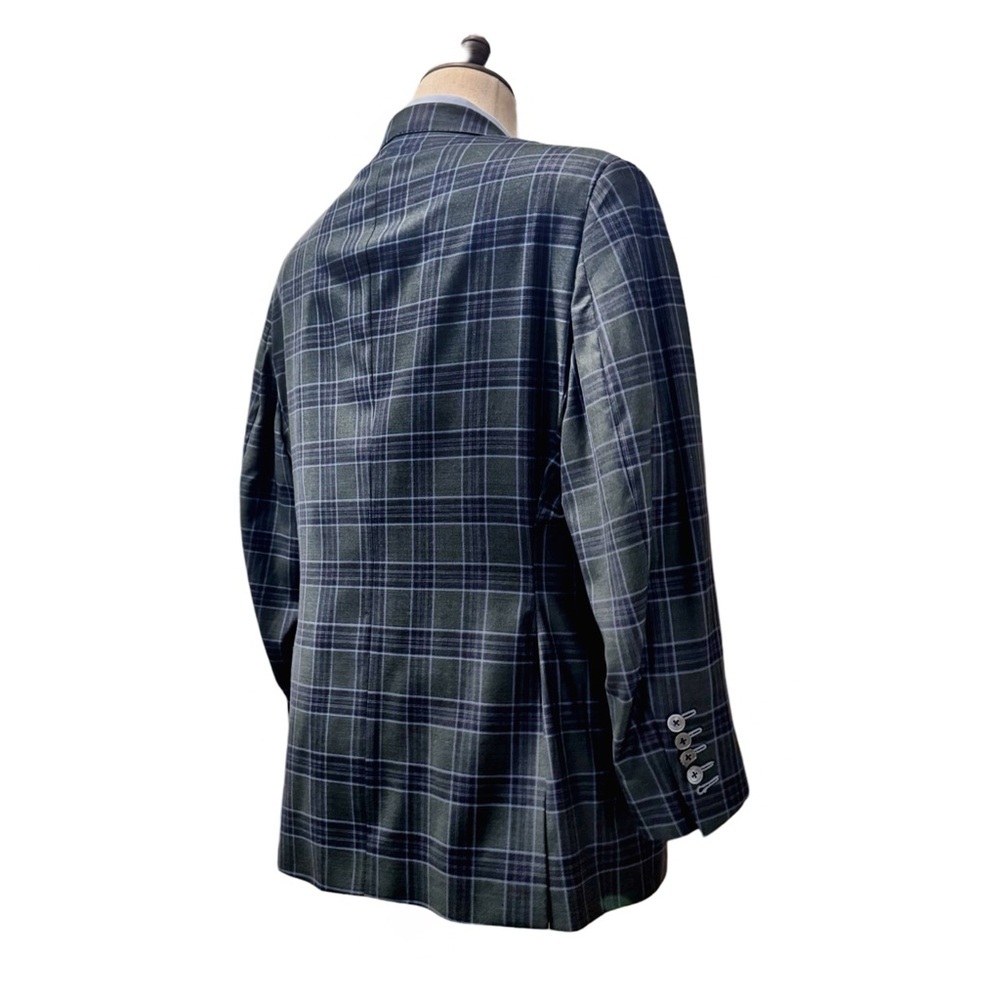 Tom James Royal Classic Men’s Three-Piece Suit. Green, Blue. 44R Altered - Picture 6 of 14